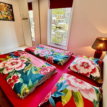 Botel Houseboat On The Nieuwe Keizersgracht Amsterdam